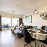 In With Sea View Appartement